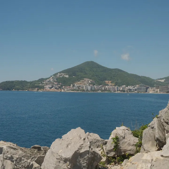 Bečići to Budva Coastal Walk, Back toward old town budva