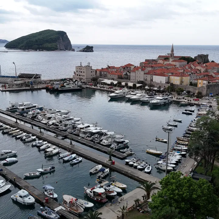 Budva Boat Tour, The harbour and the coast