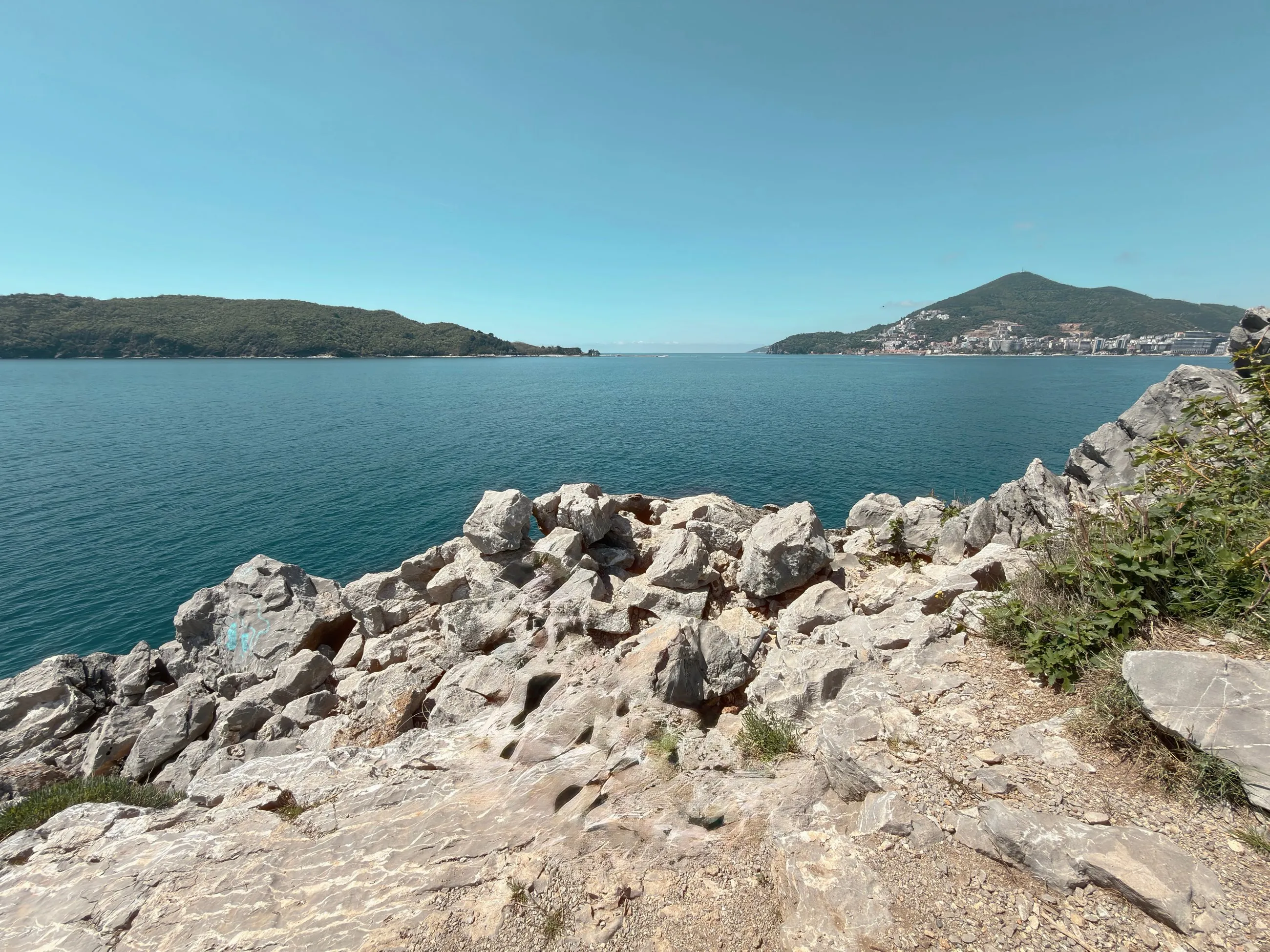 Bečići to Budva Coastal Walk, Rocky point over the bay